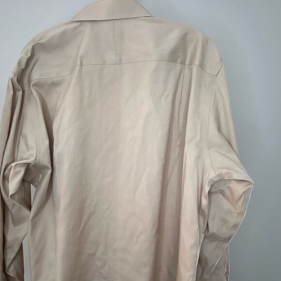 Jos A. Bank Tan Button Down-16.5/34 Mens Beige dress shirt Traveler Collection - Picture 4 of 5